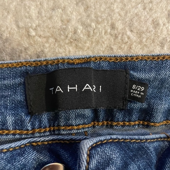 Tahari Women’s Jeans 8/29 Chloe Fit Solution Skinny - Picture 3 of 6